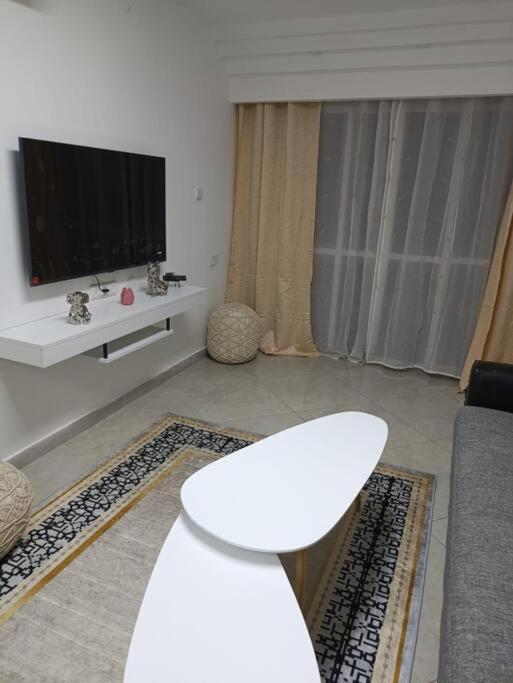 Lora'S Apartment Eilat Exterior photo